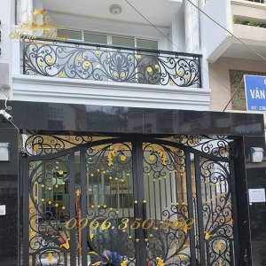 Lan Can Ban Công Sắt Mỹ Thuật BCMT-11