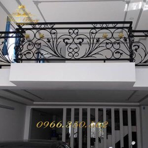 Lan Can Ban Công Sắt Mỹ Thuật BCMT-24