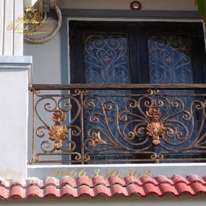 Lan Can Ban Công Sắt Mỹ Thuật BCMT-70