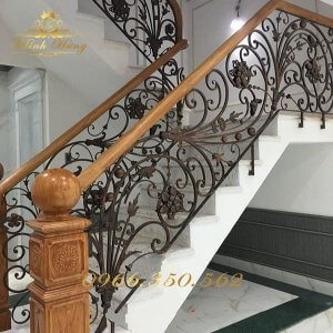 Lan Can Cầu Thang Sắt Mỹ Thuật CTMT-108