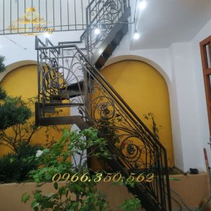 Lan Can Cầu Thang Sắt Mỹ Thuật CTMT-08