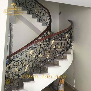 Lan Can Cầu Thang Sắt Mỹ Thuật CTMT-94
